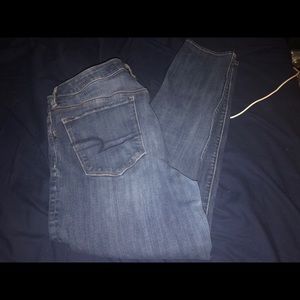 ❌ON HOLD❌•READ DISCRIPTION• AEO High Rise Jegging